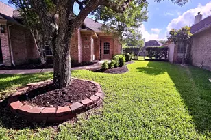 1810 Rippling Water Ct, Sugar Land, TX 77479 - Photo 40