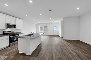 31230 Yatesbury Ln, Fulshear, TX 77441 - Photo 10