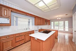 2026 Players Path, Houston, TX 77339 - Photo 6