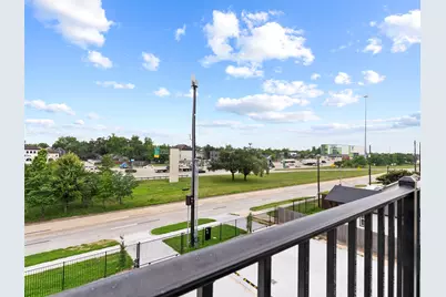 821 821 N Loop Center S #1, Houston, TX 77022 - Photo 20