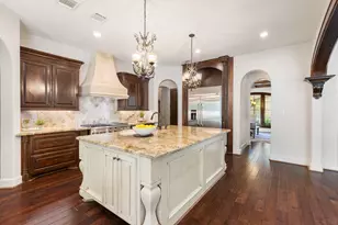 10703 Clubhouse Cir, Magnolia, TX 77354 - Photo 12