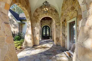 10703 Clubhouse Cir, Magnolia, TX 77354 - Photo 4