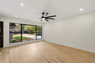 5322 Briarbend Dr, Houston, TX 77096 - Photo 6