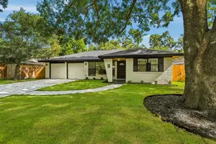 5322 Briarbend Dr, Houston, TX 77096 - Photo 2
