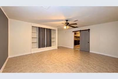 427 Doverfield Drive, Houston, TX 77037 - Photo 4