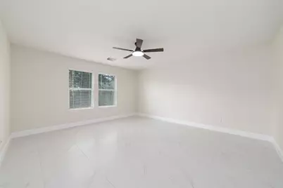 18119 Emerybrook Court, Richmond, TX 77407 - Photo 10