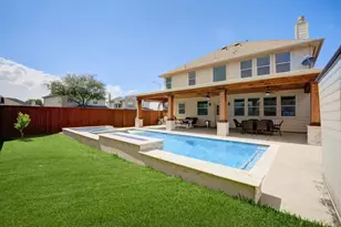 1923 Kaitlyn Dr, Houston, TX 77049 - Photo 12