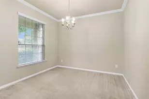 9419 Elliotts Ct, Conroe, TX 77304 - Photo 8