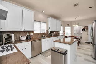 2543 Acadiana Ln, Seabrook, TX 77586 - Photo 14