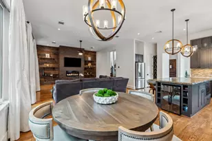 815 E 27th St, Houston, TX 77009 - Photo 12