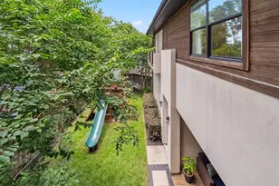815 E 27th St, Houston, TX 77009 - Photo 22