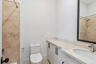 815 E 27th St, Houston, TX 77009 - Photo 28