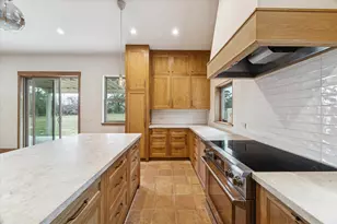 1799 Lilley Yeager Loop S, Cleveland, TX 77328 - Photo 12