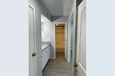 260 El Dorado Boulevard #2506, Webster, TX 77598 - Photo 8