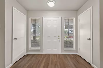 4923 Sandalwood Avenue, Rosenberg, TX 77471 - Photo 2