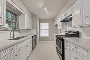 4923 Sandalwood Ave, Rosenberg, TX 77471 - Photo 8