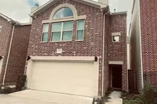 11604 Main Cypress Dr, Houston, TX 77025 - Photo 2