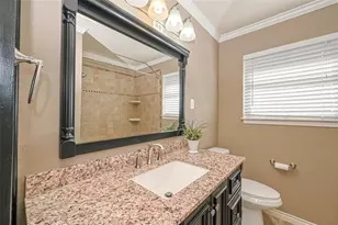 9139 Western Dr, Houston, TX 77080 - Photo 12