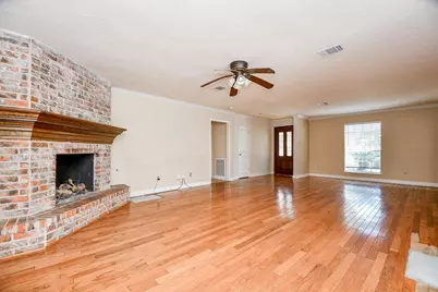 11507 Barwood Bend Drive, Houston, TX 77065 - Photo 6