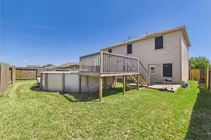 911 Marigold Rd, Baytown, TX 77521 - Photo 30