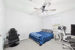 911 Marigold Rd, Baytown, TX 77521 - Photo 26