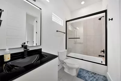 905 Woodcrest Drive #C, Houston, TX 77018 - Photo 18