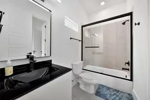 905 Woodcrest Dr, Houston, TX 77018 - Photo 18