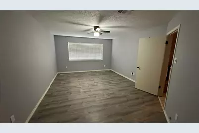 8607 Knoll Forest Drive, Humble, TX 77338 - Photo 14