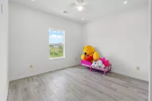 5053 5835 Dr, Cleveland, TX 77327 - Photo 12