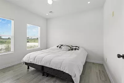 5053 5835 Drive, Cleveland, TX 77327 - Photo 8