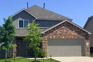 2710 Hoffman Ln, Conroe, TX 77304 - Photo 2