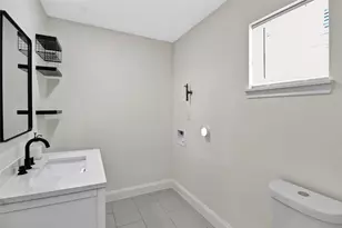 7725 Avenue H, Houston, TX 77012 - Photo 8