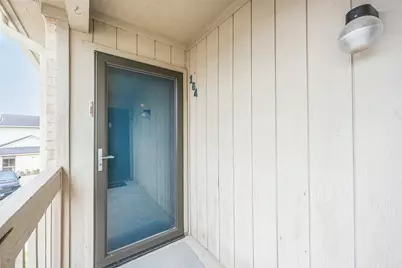 3919 Fairmont Parkway #184, Pasadena, TX 77504 - Photo 2