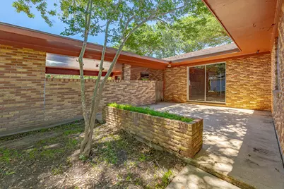 1220 N Avenue I, Shiner, TX 77984 - Photo 24