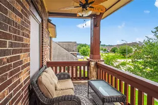 9915 Blissfull Valley Ln, Tomball, TX 77375 - Photo 18