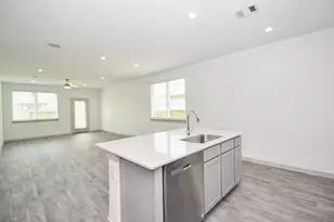 2818 Bethnal Gdn Wy, Houston, TX 77047 - Photo 14