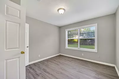 4909 Holloway Drive, Houston, TX 77048 - Photo 18