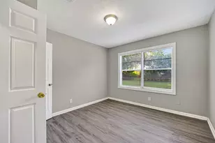 4909 Holloway Dr, Houston, TX 77048 - Photo 18