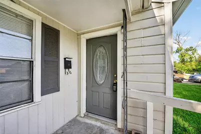 4909 Holloway Drive, Houston, TX 77048 - Photo 2