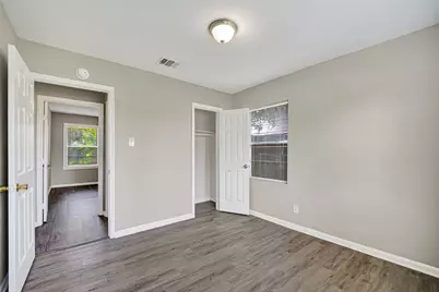 4909 Holloway Drive, Houston, TX 77048 - Photo 32
