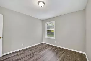 4909 Holloway Dr, Houston, TX 77048 - Photo 28