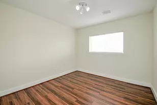 11924 Prior Park Dr, Houston, TX 77047 - Photo 36