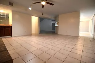 15614 Barbarossa Dr, Houston, TX 77083 - Photo 12