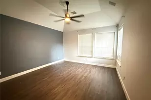 2010 Trail Water Ct, Houston, TX 77339 - Photo 6