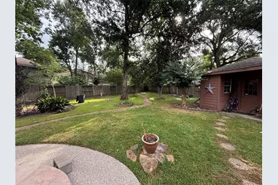 2010 Trail Water Court, Houston, TX 77339 - Photo 20