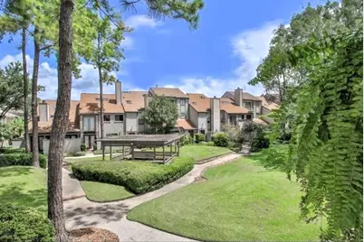 1089 Country Place Drive, Houston, TX 77079 - Photo 1