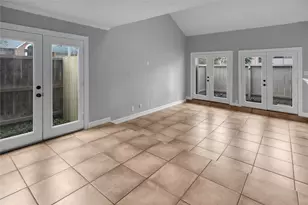 1089 Country Pl Dr, Houston, TX 77079 - Photo 14