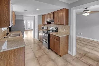 1089 Country Place Drive, Houston, TX 77079 - Photo 4