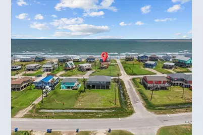 819 Sea Shell Drive, Surfside Beach, TX 77541 - Photo 4