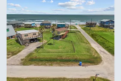 819 Sea Shell Drive, Surfside Beach, TX 77541 - Photo 12